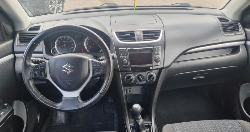 Suzuki Swift cena 29999 przebieg: 148000, rok produkcji 2014 z Zawiercie małe 667